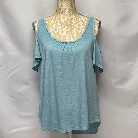 NWT Lucky Jade Cold-Shoulder Back Button Detailed Boho Top - Size M - Picture 6 of 16